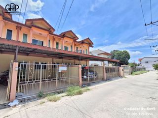 For sale 2 bed townhouse in Mueang Ang Thong, Ang Thong