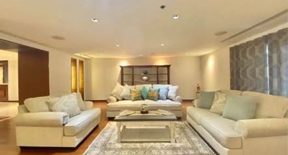 Wohnung zur Miete und zum Kauf mit 3 Zimmer in Watthana, Bangkok
