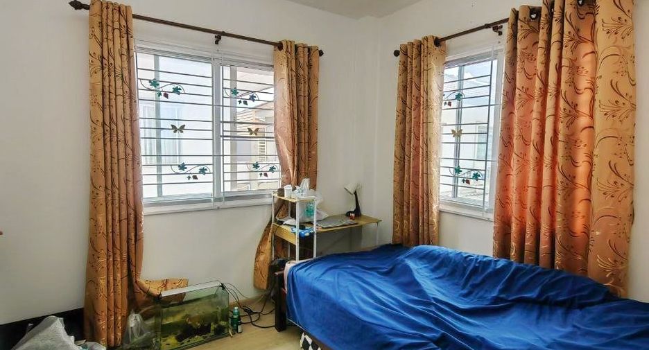 For sale 3 bedrooms house in Mueang Chachoengsao, Chachoengsao