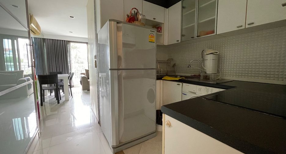 For sale 2 bedrooms condo in Yan Nawa, Bangkok