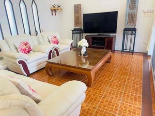 For rent and for sale 3 bedrooms villa in Bang Lamung, Chonburi