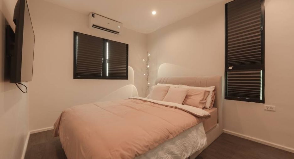 For sale 3 bedrooms townhouse in Bang Phli, Samut Prakan