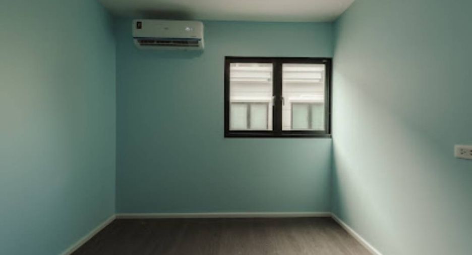 For sale 3 bedrooms townhouse in Bang Phli, Samut Prakan