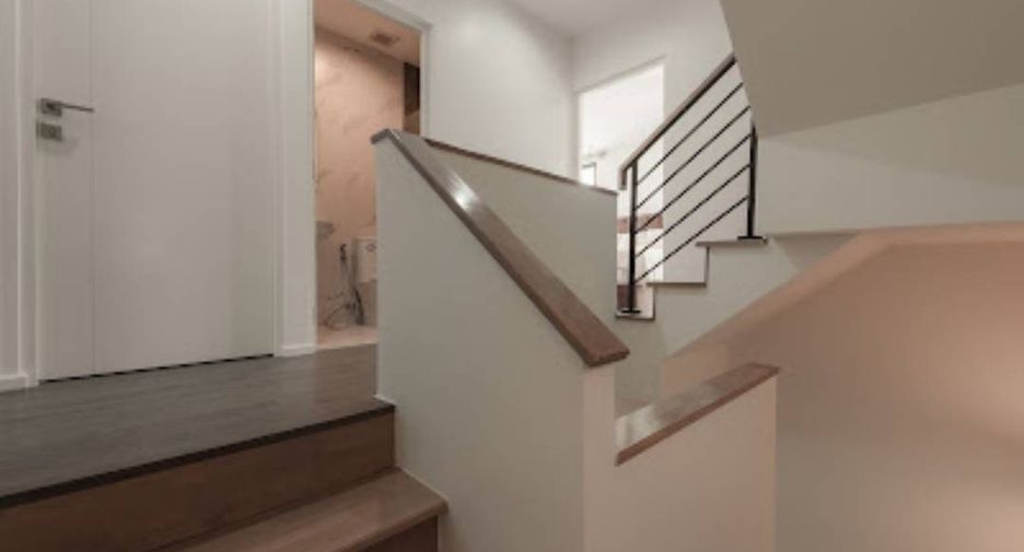 For sale 3 bedrooms townhouse in Bang Phli, Samut Prakan