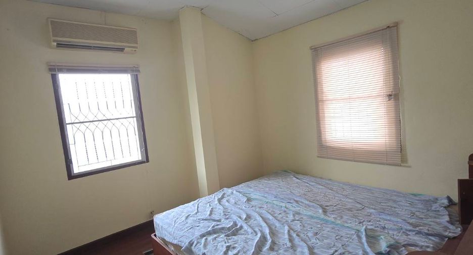 Haus zum Kauf mit 3 Zimmer in Sai Mai, Bangkok