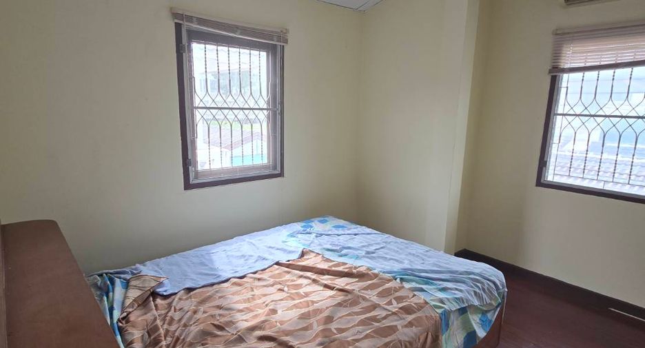 Haus zum Kauf mit 3 Zimmer in Sai Mai, Bangkok