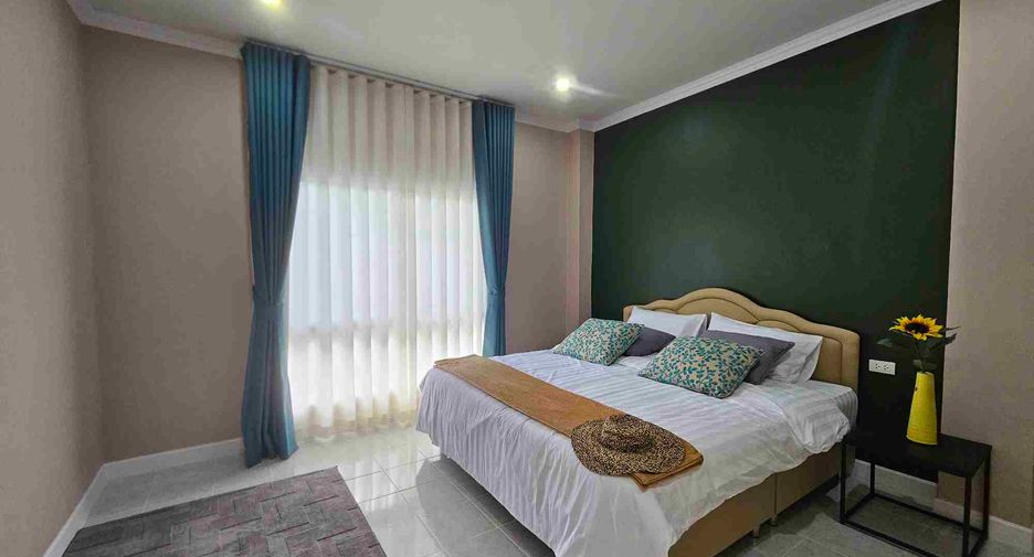 For rent and for sale 3 bedrooms house in Bang Lamung, Chonburi