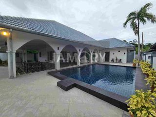 For rent 3 Beds house in Bang Lamung, Chonburi
