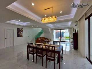 For rent and for sale 5 bed villa in Bang Lamung, Chonburi