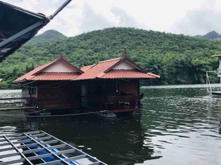 For sale 32 bed hotel in Si Sawat, Kanchanaburi