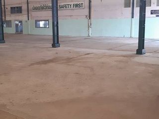 For rent 4 Beds warehouse in Mueang Samut Sakhon, Samut Sakhon