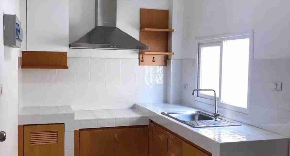 Haus zum Kauf mit 3 Zimmer in Mueang Nonthaburi, Nonthaburi