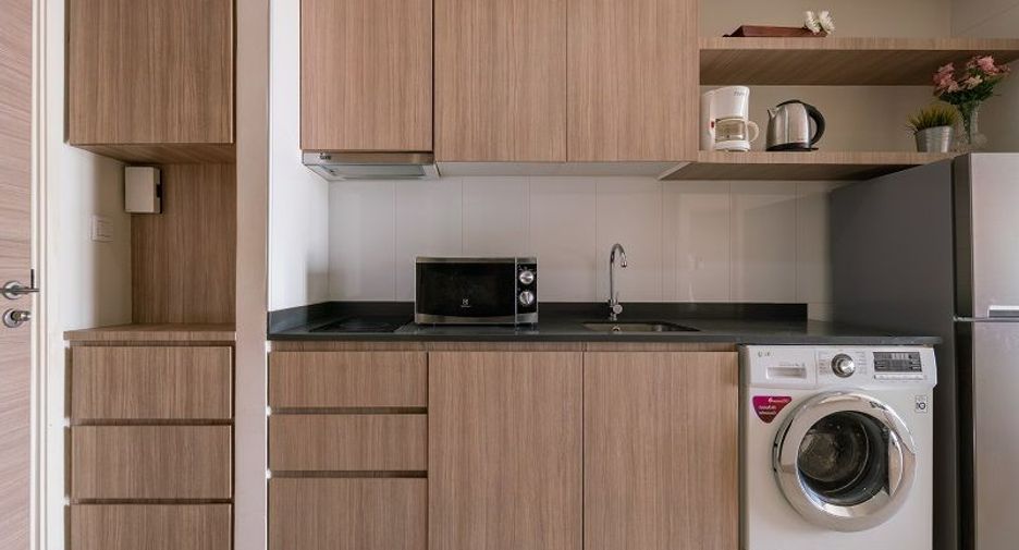 For sale 1 bed condo in Bang Lamung, Chonburi