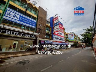 For sale 3 bed retail Space in Mueang Nakhon Pathom, Nakhon Pathom