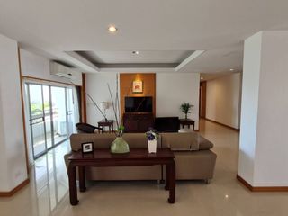 出租 3 卧室 公寓式住宅 在 Bang Rak, 曼谷