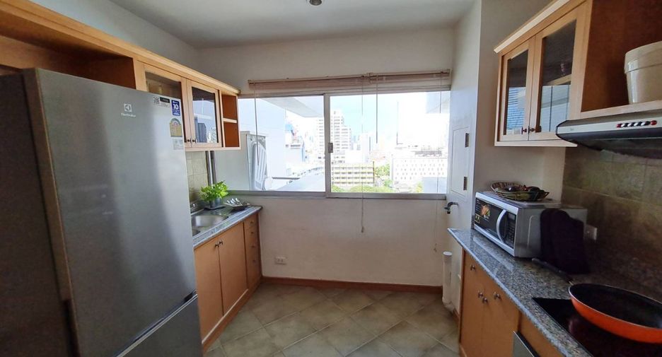 Apartment zur Miete mit 3 Zimmer in Bang Rak, Bangkok