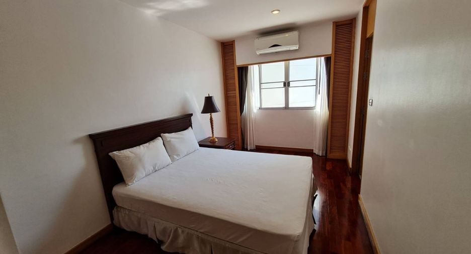 Apartment zur Miete mit 3 Zimmer in Bang Rak, Bangkok