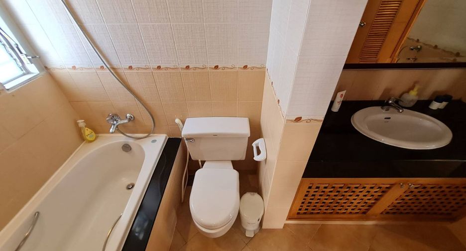 Apartment zur Miete mit 3 Zimmer in Bang Rak, Bangkok