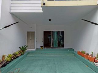 For sale 3 bedrooms townhouse in Prawet, Bangkok