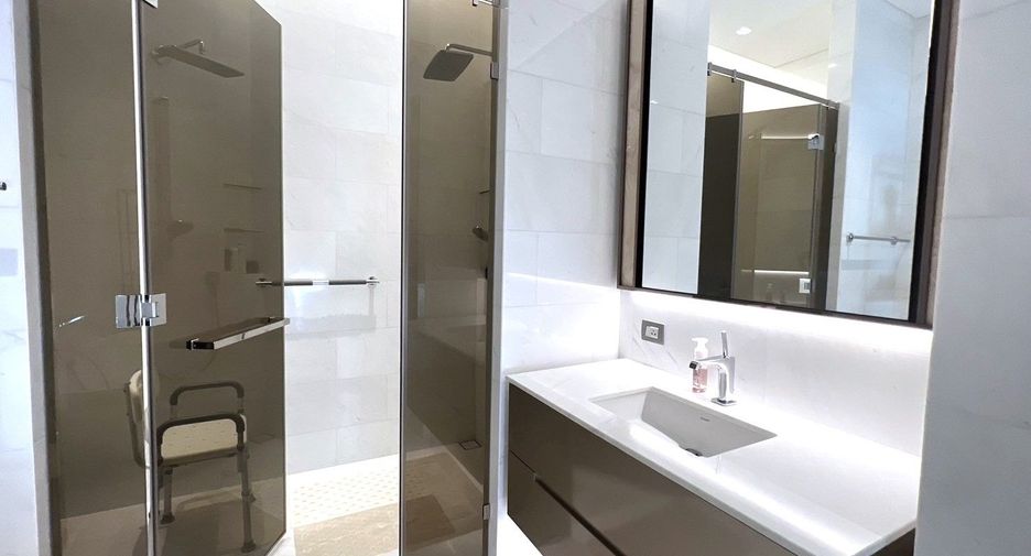 Wohnung zum Kauf mit 4 Zimmer in Pathum Wan, Bangkok