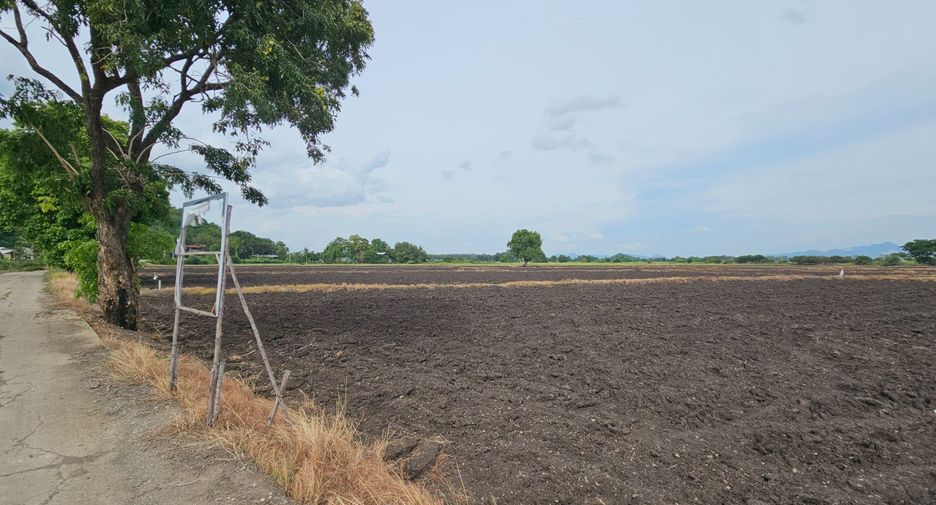 For sale land in Mueang Lop Buri, Lopburi