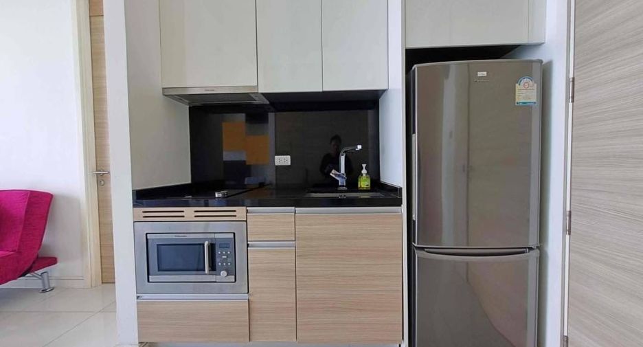 Wohnung zur Miete mit 1 Zimmer in Bang Lamung, Chonburi