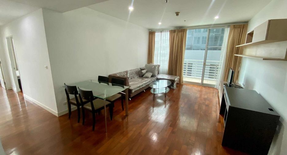 For rent 2 bedrooms house in Khlong Toei, Bangkok