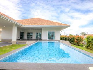 Villa zum Kauf mit 3 Zimmer in Hua Hin, Prachuap Khiri Khan