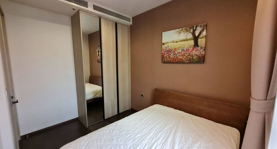 For rent 2 bedrooms house in Khlong Toei, Bangkok