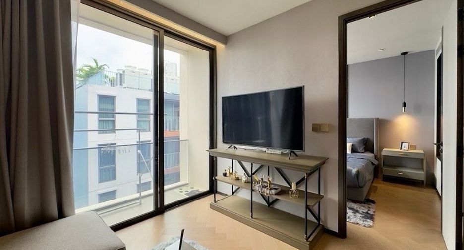 For rent and for sale 1 bed condo in Watthana, Bangkok