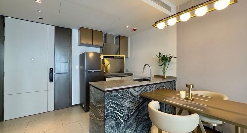For rent and for sale 1 bed condo in Watthana, Bangkok