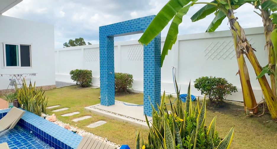 For sale 3 bedrooms villa in Hua Hin, Prachuap Khiri Khan