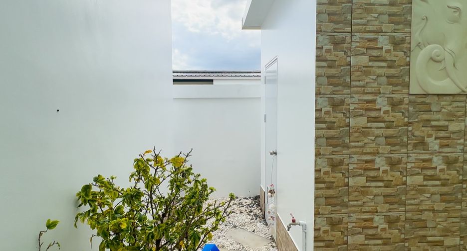 For sale 3 bedrooms villa in Hua Hin, Prachuap Khiri Khan