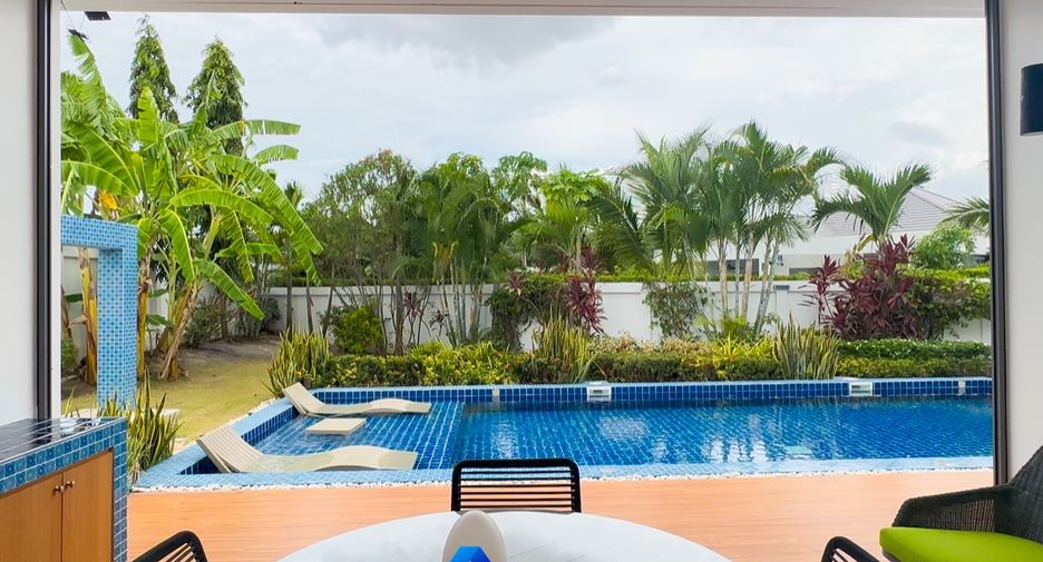 For sale 3 bedrooms villa in Hua Hin, Prachuap Khiri Khan