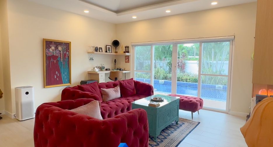 For sale 3 bedrooms villa in Hua Hin, Prachuap Khiri Khan