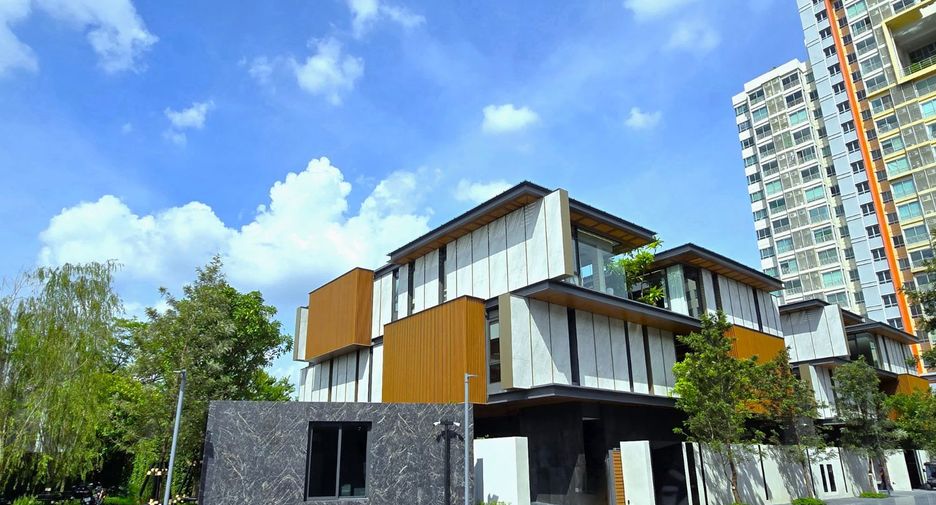 出售 8 卧室 独立屋 在 Bang Sue, 曼谷