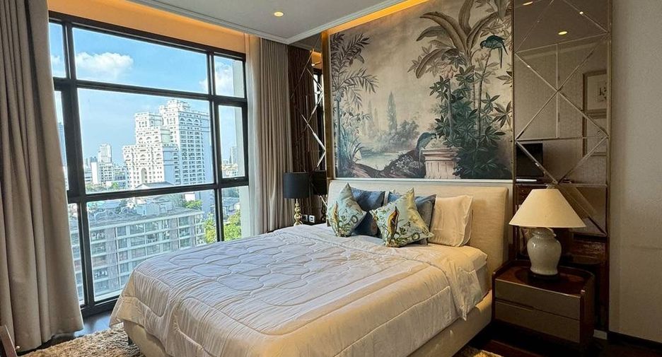 For rent 2 bedrooms condo in Khlong Toei, Bangkok
