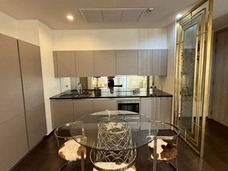 Condo en alquiler de 2 habitaciones en Khlong Toei, Bangkok