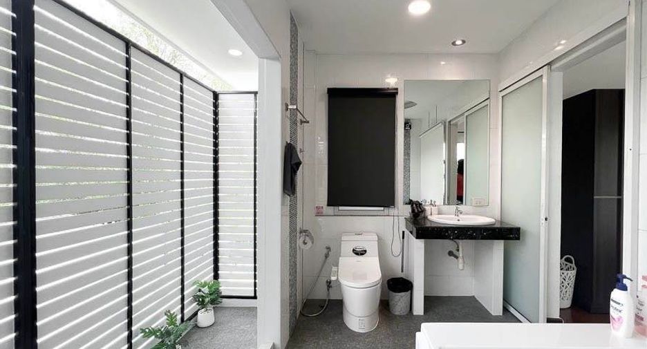 Villa zum Kauf mit 5 Zimmer in San Sai, Chiang Mai