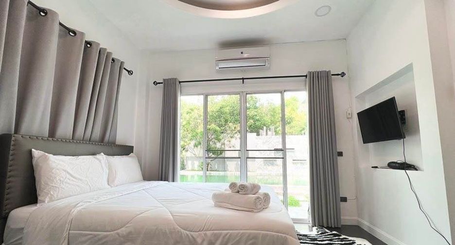 Villa zum Kauf mit 5 Zimmer in San Sai, Chiang Mai