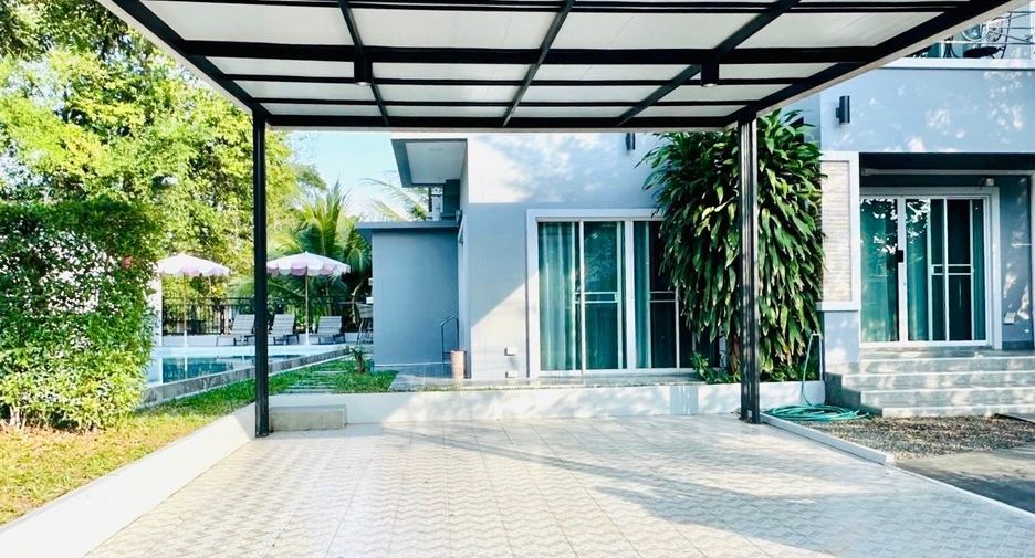 Villa zum Kauf mit 5 Zimmer in San Sai, Chiang Mai