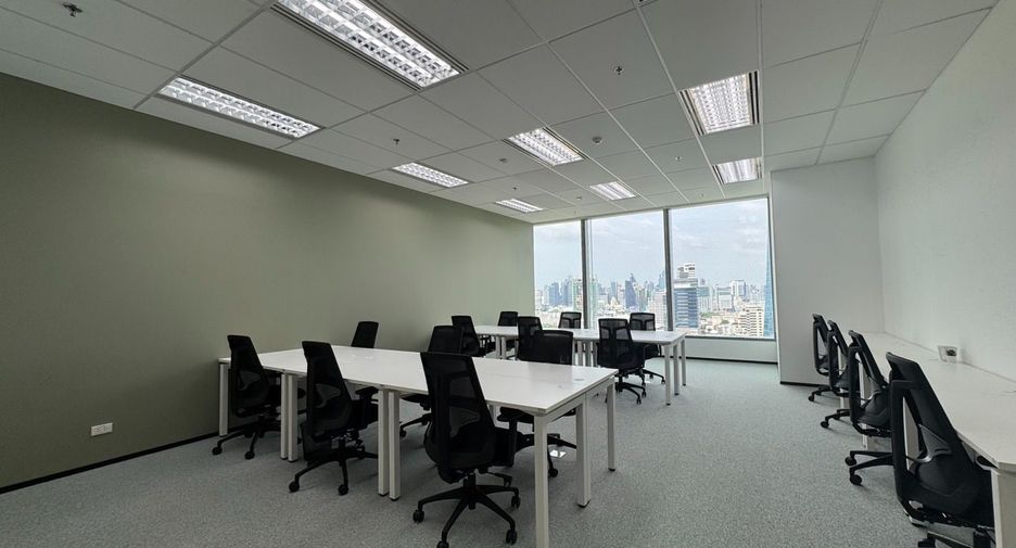 For rent retail Space in Phaya Thai, Bangkok