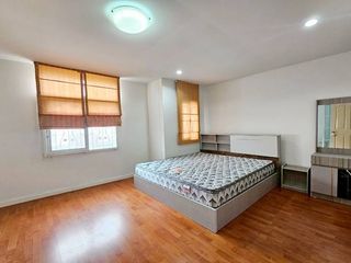 For sale 3 bed townhouse in Bang Khen, Bangkok