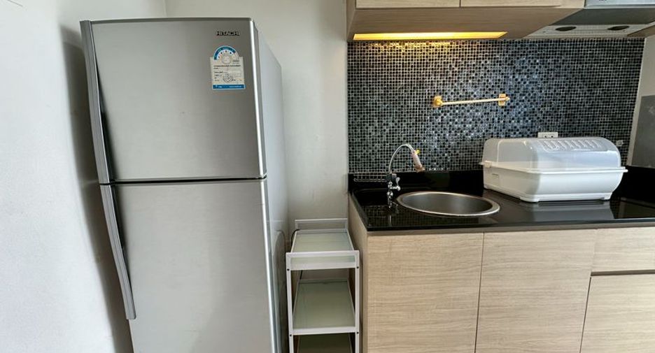 À louer et à vendre 2 chambres condo à Si Racha, Chonburi