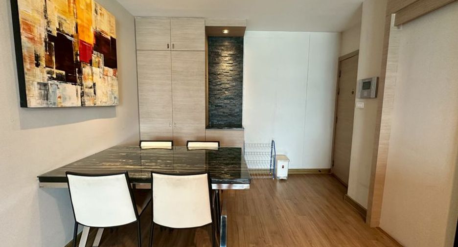 À louer et à vendre 2 chambres condo à Si Racha, Chonburi