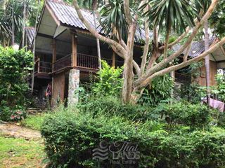 For sale 3 bedrooms house in Si Sawat, Kanchanaburi