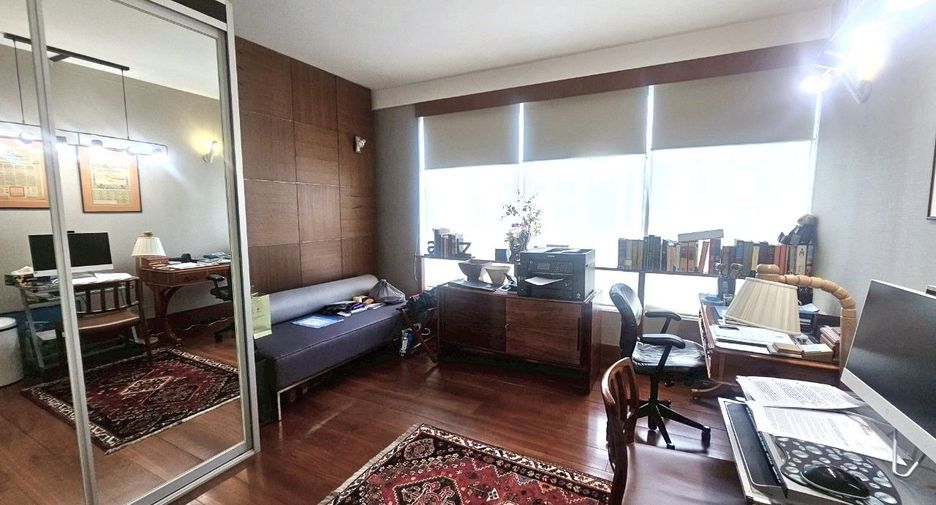For sale 3 bedrooms condo in Pathum Wan, Bangkok