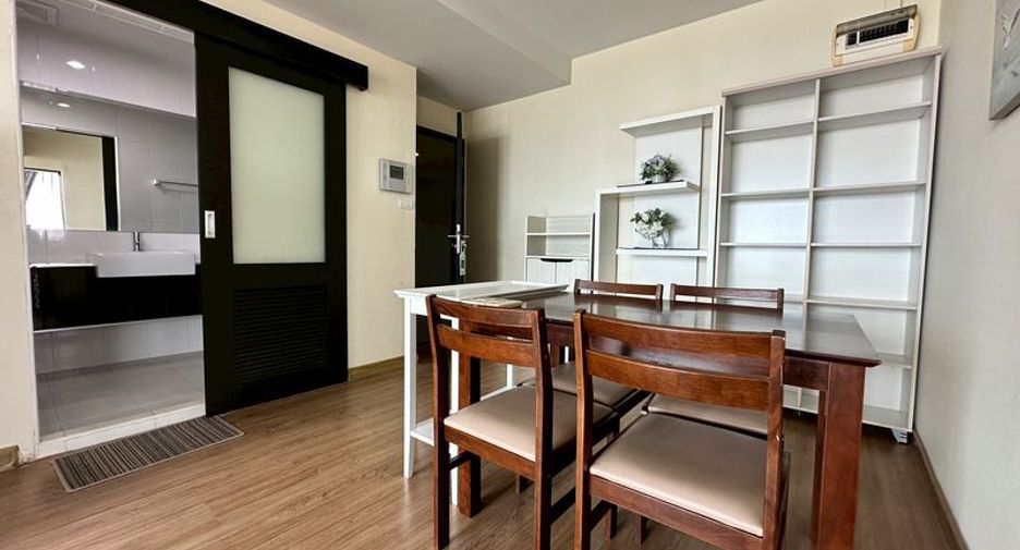 For rent and for sale 2 bedrooms condo in Si Racha, Chonburi