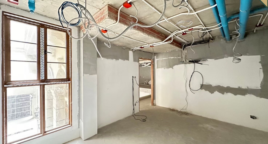 For sale 4 bedrooms house in Watthana, Bangkok