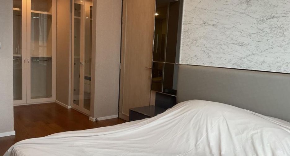 À vendre 1 chambre condo à Sathon, Bangkok